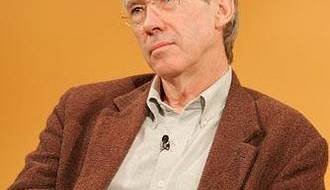 Ian McEwan  presenta a Firenze  il nuovo romanzo “Lezioni”