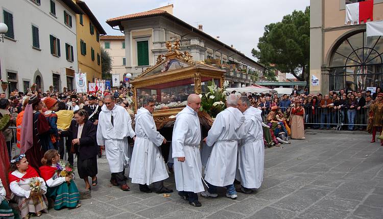 Evento Festa del Beatino Piazza Cavour