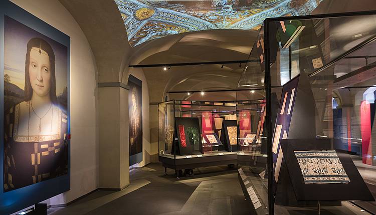 Evento Tessuti rinascimentali, sulle tracce dei Medici  Museo del Tessuto