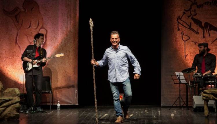 Evento Maurizio Colombi Caveman – l’uomo delle caverne Teatro Verdi