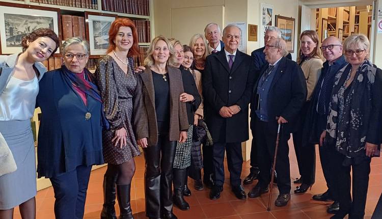 Mostra dedicata a Giovanni Spadolini inaugurata dal ministro