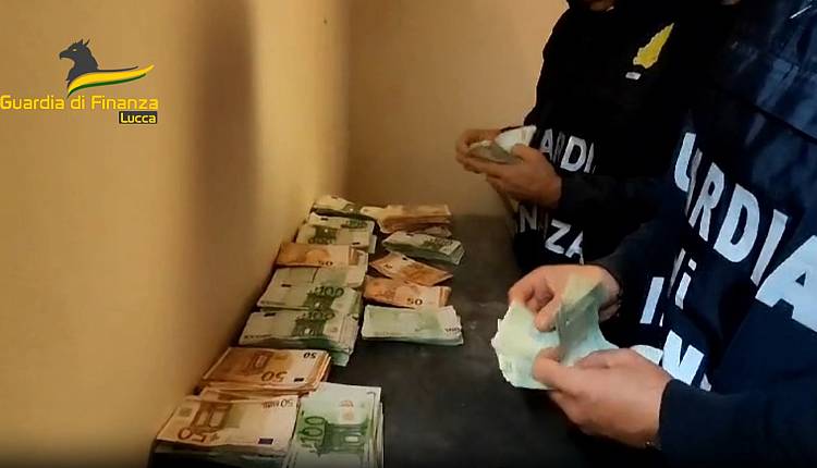 Lucca: scommesse illegali su eventi sportivi per € 50 milioni