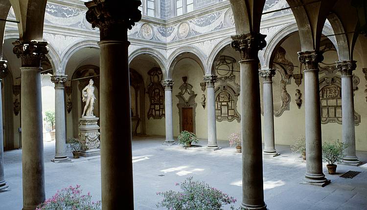 Evento La sera al museo: visite guidate in notturna a Palazzo Medici Riccardi con reading di poesie Palazzo Medici Riccardi
