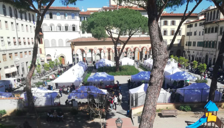 Evento Mercatino Vintage e Fumetti e dischi Piazza dei Ciompi