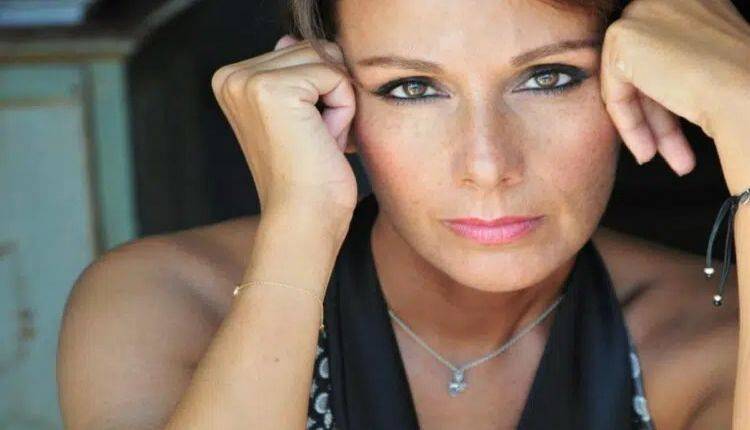 Evento Anna Kanakis la Feltrinelli RED