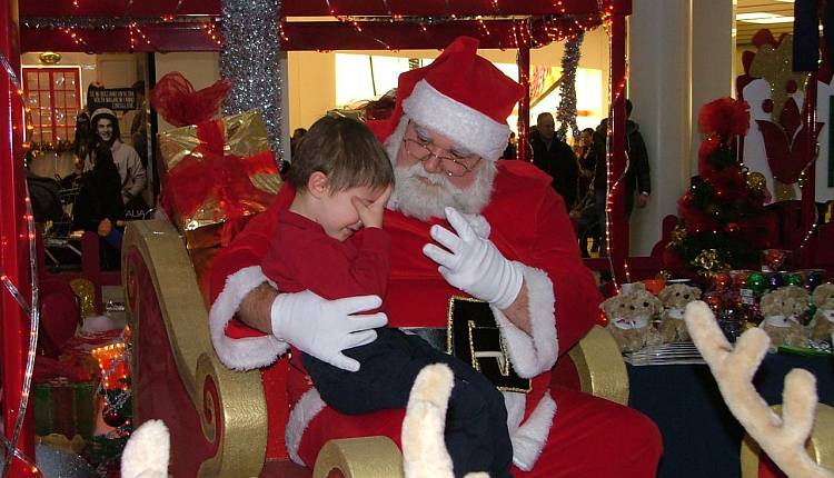 Evento Babbo Natale scende dal cielo! Piazza Farinata degli Uberti