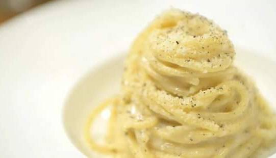Evento Festa della Pasta Cacio e Pepe Teatro estivo Il Boschetto
