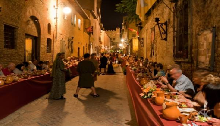 Evento A cena da Messer Boccaccio. Cena medievale Centro storico 