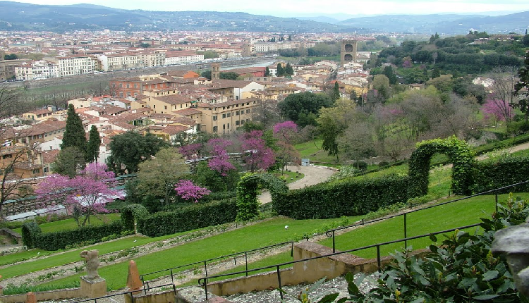 Evento Un tè a Villa Bardini - Raccontare la storia: un giornale per Firenze e la Toscana Villa Bardini