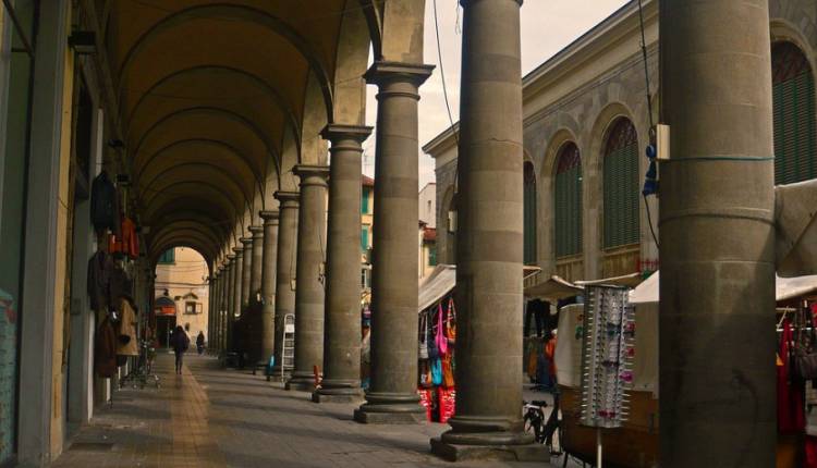 Evento Le stelle di San Lorenzo: itinerari da scoprire Piazza Indipendenza