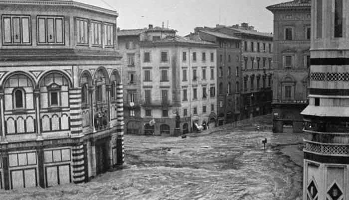 Evento Mostra del 50° dell'Alluvione di Firenze Basilica di San Lorenzo