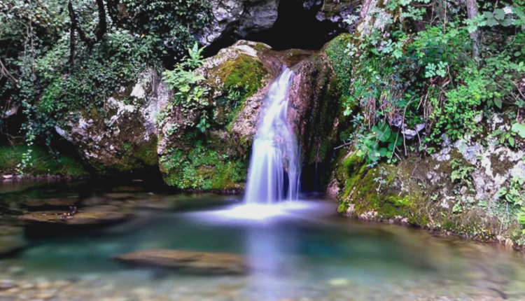 Evento Escursione guidata alle Cascate di Candalla Andare a Zonzo Trekking ed Escursioni