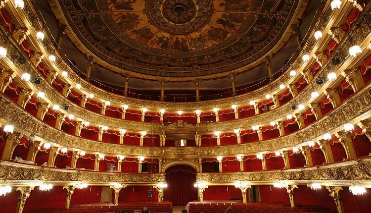 Evento Teatro Metastasio di Prato: Domani è un altro giorno Teatro Metastasio